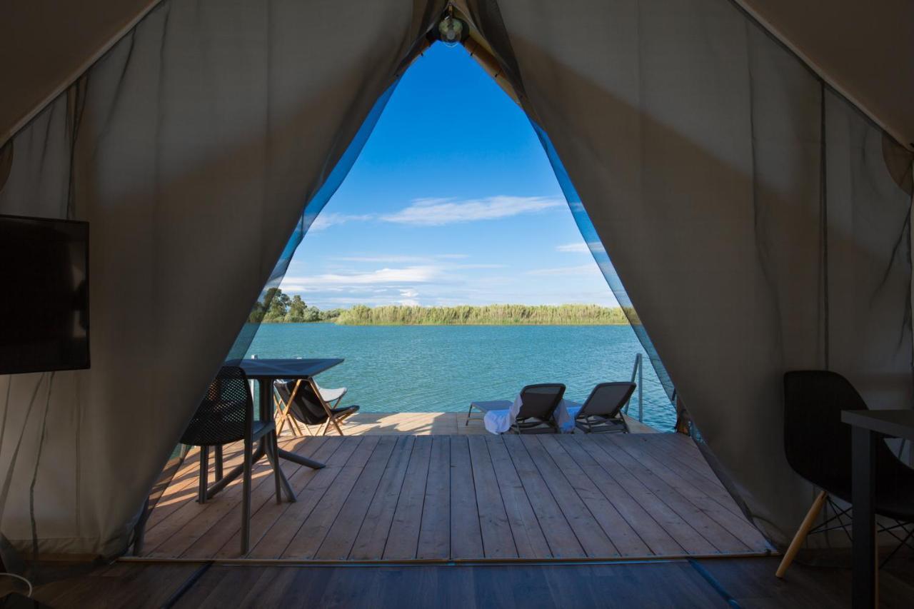 Nabi Resort Glamping & Spa กัสเตลโวลตูร์โน ภายนอก รูปภาพ
