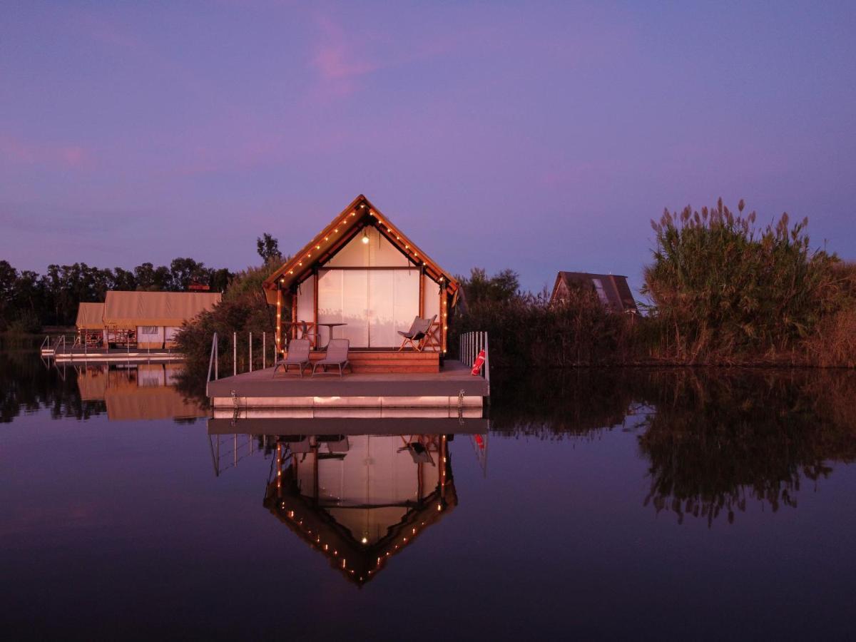 Nabi Resort Glamping & Spa กัสเตลโวลตูร์โน ภายนอก รูปภาพ