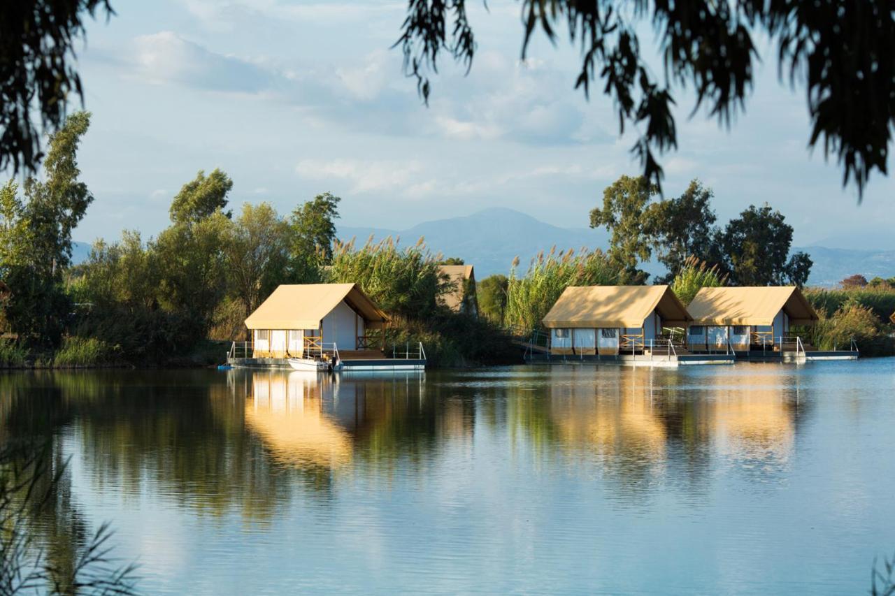 Nabi Resort Glamping & Spa กัสเตลโวลตูร์โน ภายนอก รูปภาพ