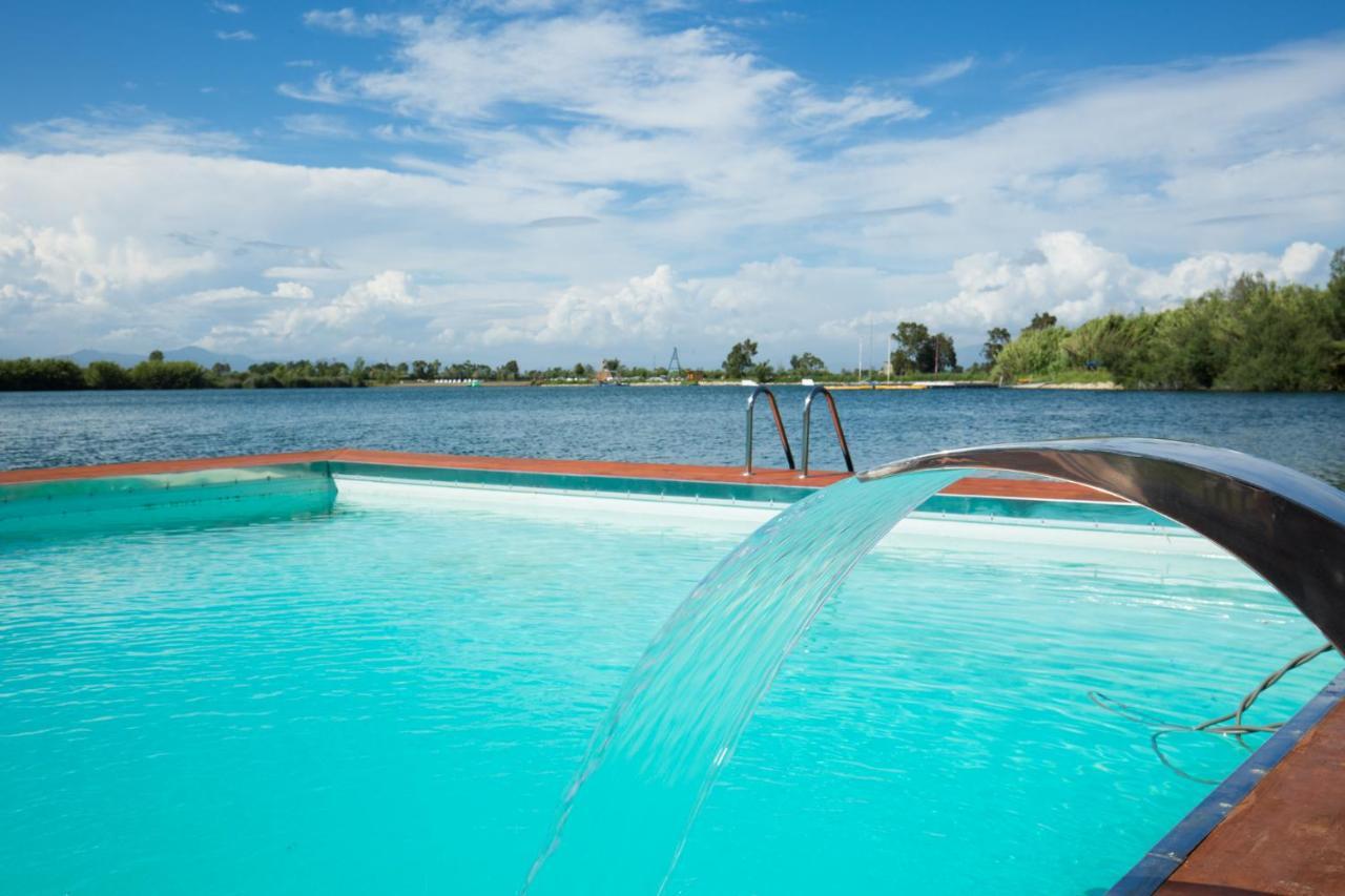 Nabi Resort Glamping & Spa กัสเตลโวลตูร์โน ภายนอก รูปภาพ